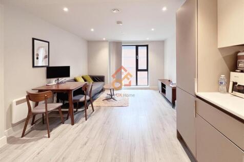 Let UK Home are delighted to offer this stunning one bedroom in St Martin's Place, at the heart of Birmingham. The flat comprises a spacious open kitchen with a stylishly attached dining area, a magni