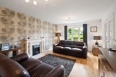 Sitting Room of 10 Saint Davids Grove