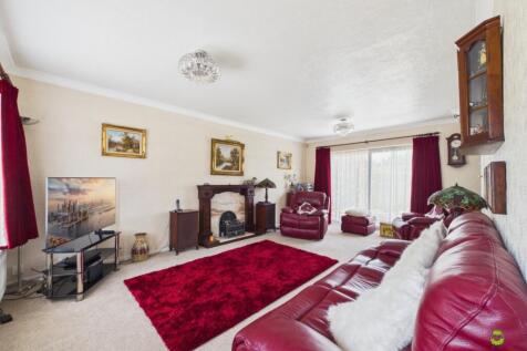 Presented by Clinton at EweMove Bexleyheath and Da