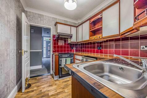 17 Madeira Road, Hilsea-Small-PorticoMarketing-Sol