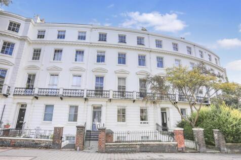 1 Bedroom Flat in BN1 3JL