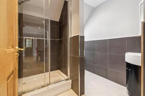 8 bed, 7 bath Detached in Glasgow - Photo 63