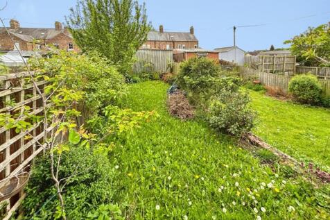 b4ca15b2-Back 20Garden.jpeg