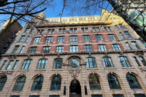 5 bed, 4 bath Apartment in Manchester - Photo 40