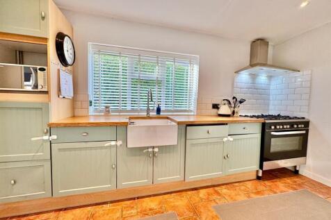 PHOTO-2025-09-14-18-28-24 (14).jpg