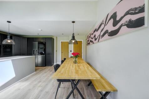 Dining/Living Kitchen