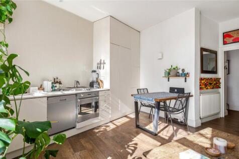 Reception/Kitchen