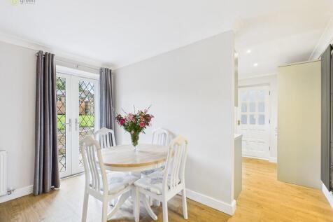 CAM03830G0-PR0231...