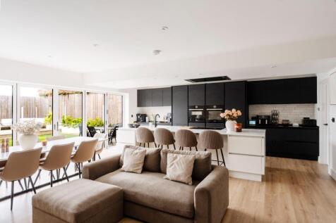 Kitchen/Dining/Reception