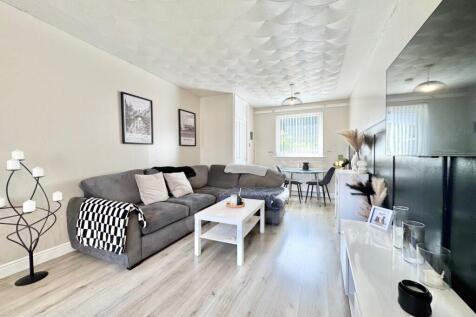 Westburn Crescent, Rutherglen Lounge