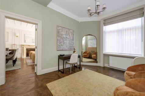 Foyer Entrance