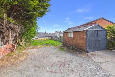 CAM03999G0-PR0247-STILL022.jpg