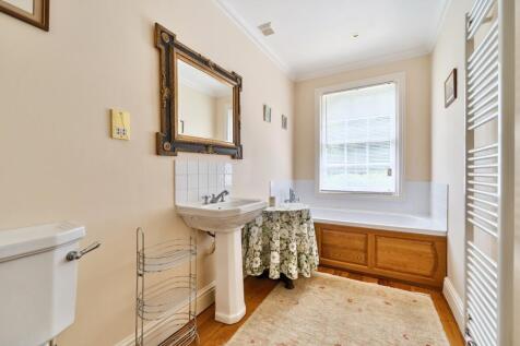 1305250-11-68497c...