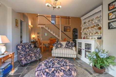 Dining and Garden Room