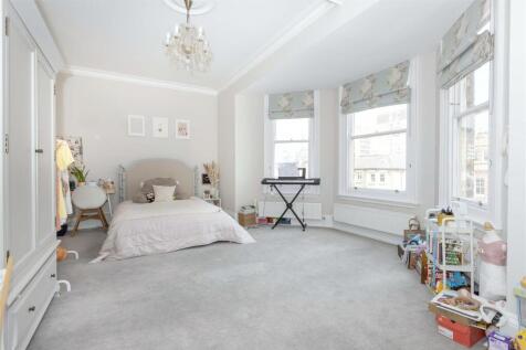 5 royal court_13.jpg