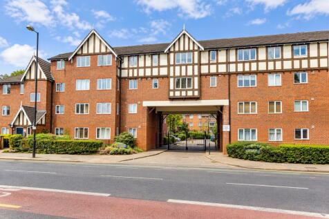 2 Bedroom Flat in TW3 1PL