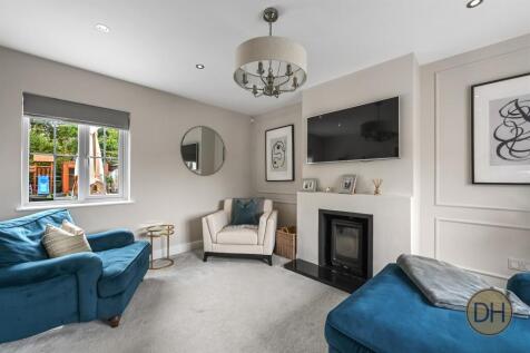 Nine Ashes Farm Cott