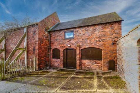 WORKSHOP WITH KITCHEN OVER