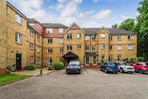 SADDLERS COURT