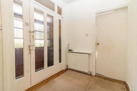 ENTRANCE PORCH