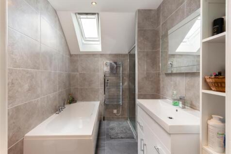 Jack & Jill Ensuite