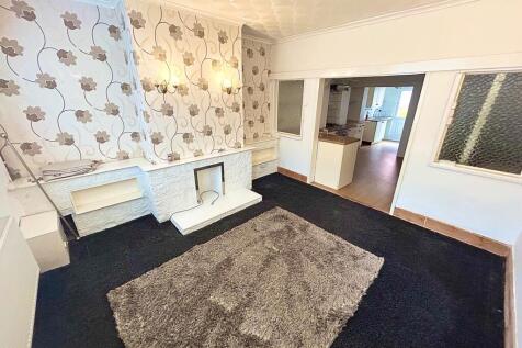 2 Bedroom Terraced in S63 9JW