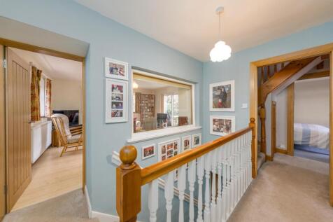 The Blue House Cowdrait-10.jpg