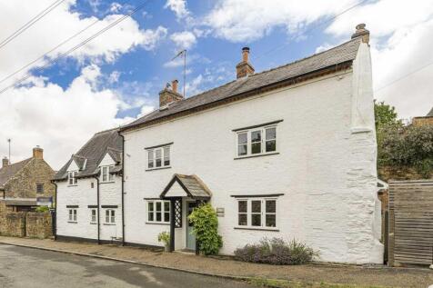 White House, Main Street, Badby