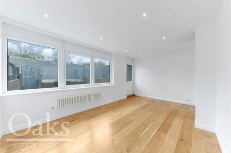 3 bed, 1 bath Maisonette in manchester - Photo 4
