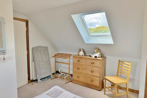 Wellingtonia Bedroom 2