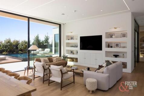 Dyke Road 77a - The One - 00047.jpg