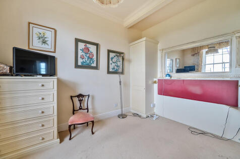 1300280-10-6839cd...