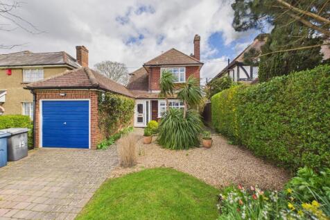 15 Laceys Drive