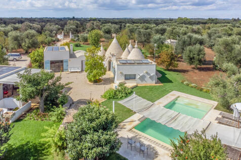 015_villa_Trullo_Natalicchio_for_Sale_ostuni_p.jpg