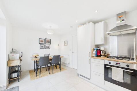 Open Plan Kitchen/Dining