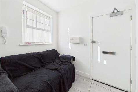 103 East Street, Bedminster, Bristol BS3 4EX | Fre
