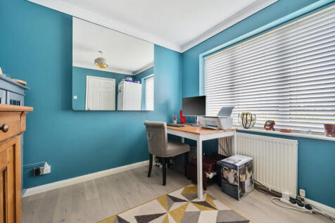 1299368-5-68372cb...