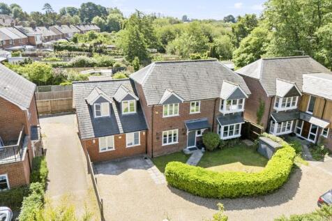 Avonside Court