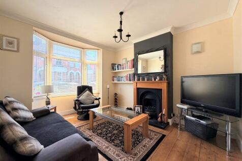 SITTING ROOM1