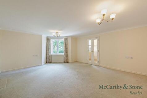 8700032-interior10-800.jpg
