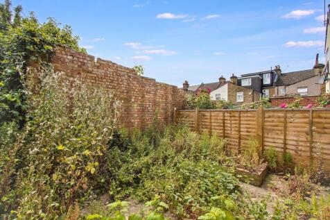 Ground Floor Flat, 6 Knox Road, London, E7 9HW
