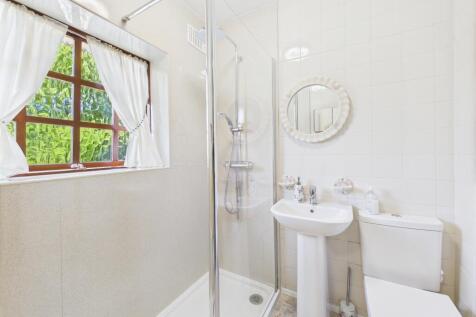 CAM05192G0-PR0075-STILL009