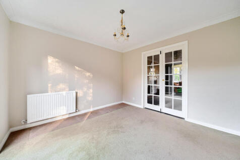 1371401-10-68f8a1...