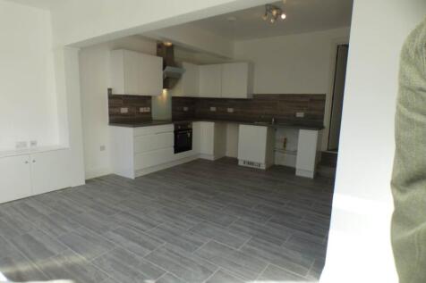 KITCHEN/LOUNGE