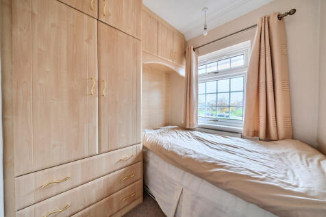 1374962-17-690dcc...