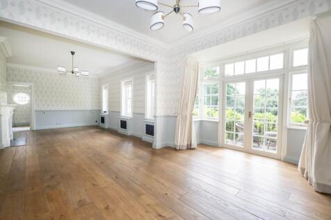 7 Hampton-spring-...