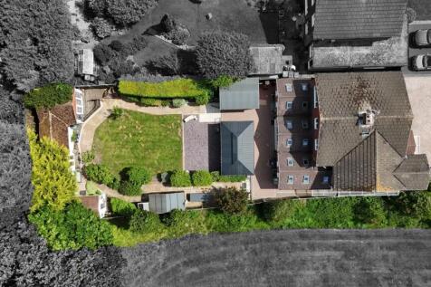 Lee Cooke Estate Agency Group presents this unique and highly deceptive, luxury detached family home situated in the ever popular area of Sutton Coldfield.