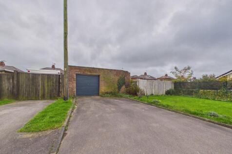 Garage & Rear Parking