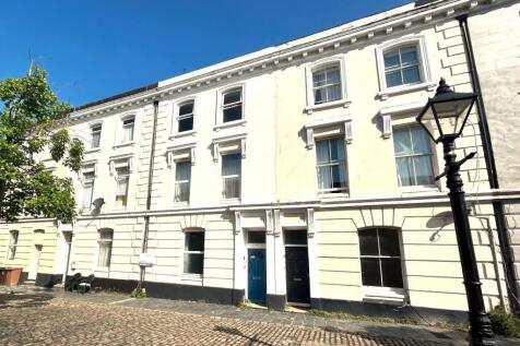 1 Bedroom Flat in PL1 5EP