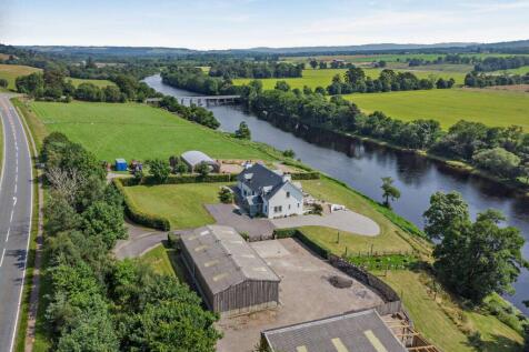 Moy Bridge Croft
